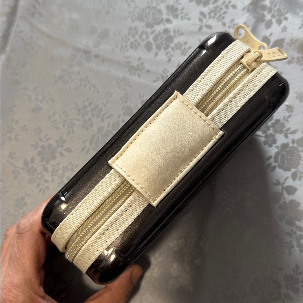 Rimowa travel case - Picture 3 of 11